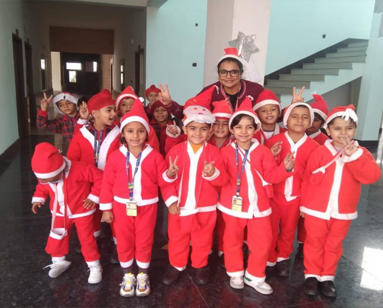 Christmas-Celebrations-SNSPS- (3)-min