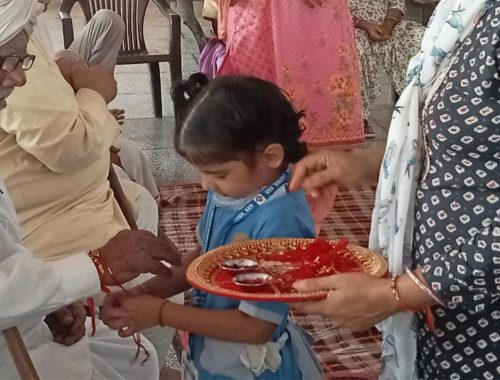 BOND OF LOVE_BANSI LAL VRIDHA ASHRAM_29TH AUG (7)