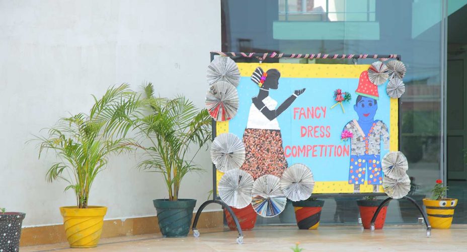 Fancy-Dress-Comp_29th-July9